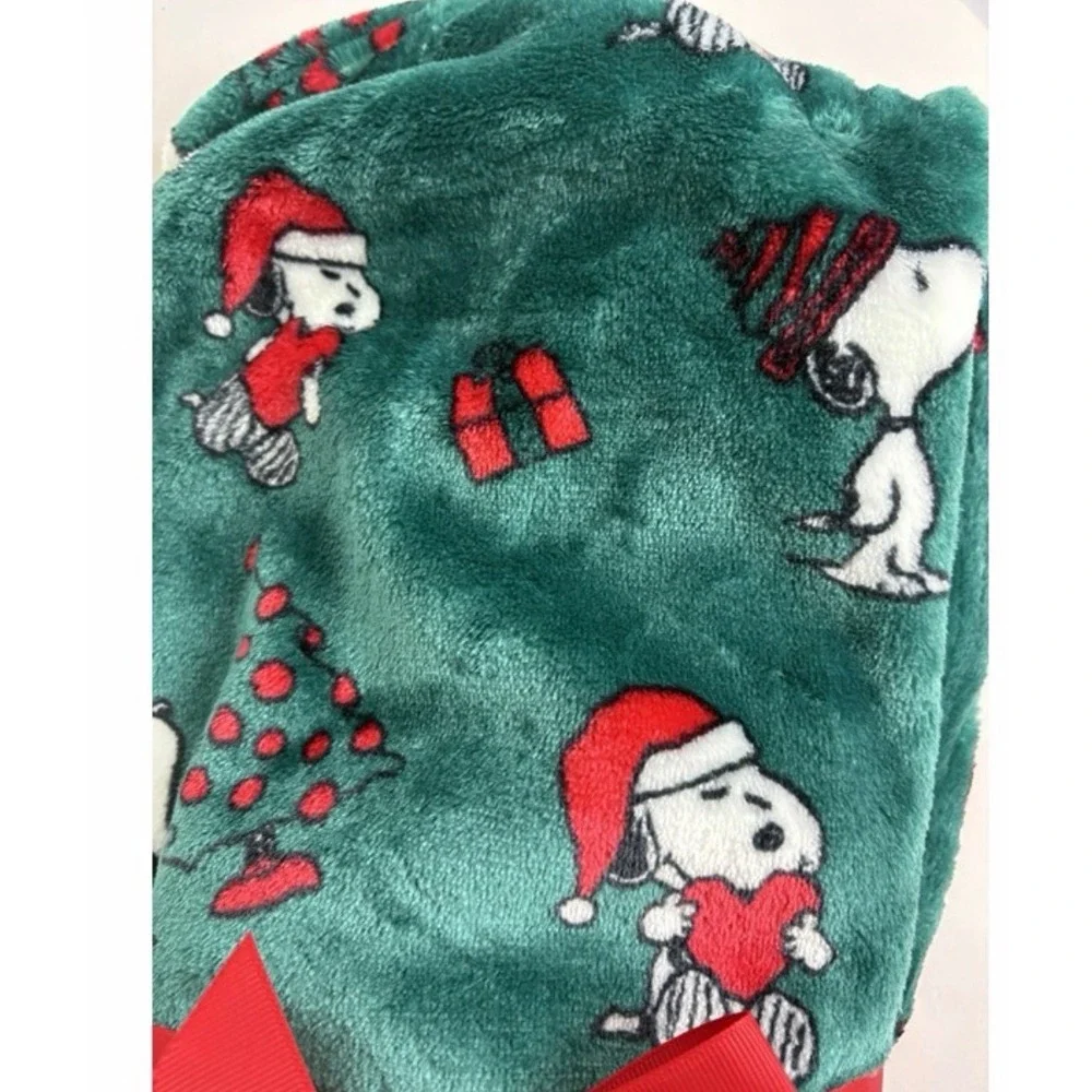 Peanuts‎ Snoopy Pet Blanket & Toy Set Holiday Green 40x30 NWT New Christmas